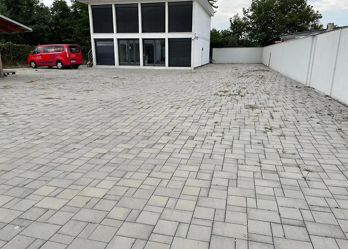 Moderny Novy Byt S Bezplatnym Parkovanim V Objekte, Self-Checking